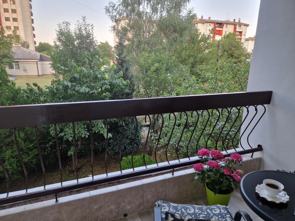 Ferienwohnung Esperanto Vranje Exterior foto