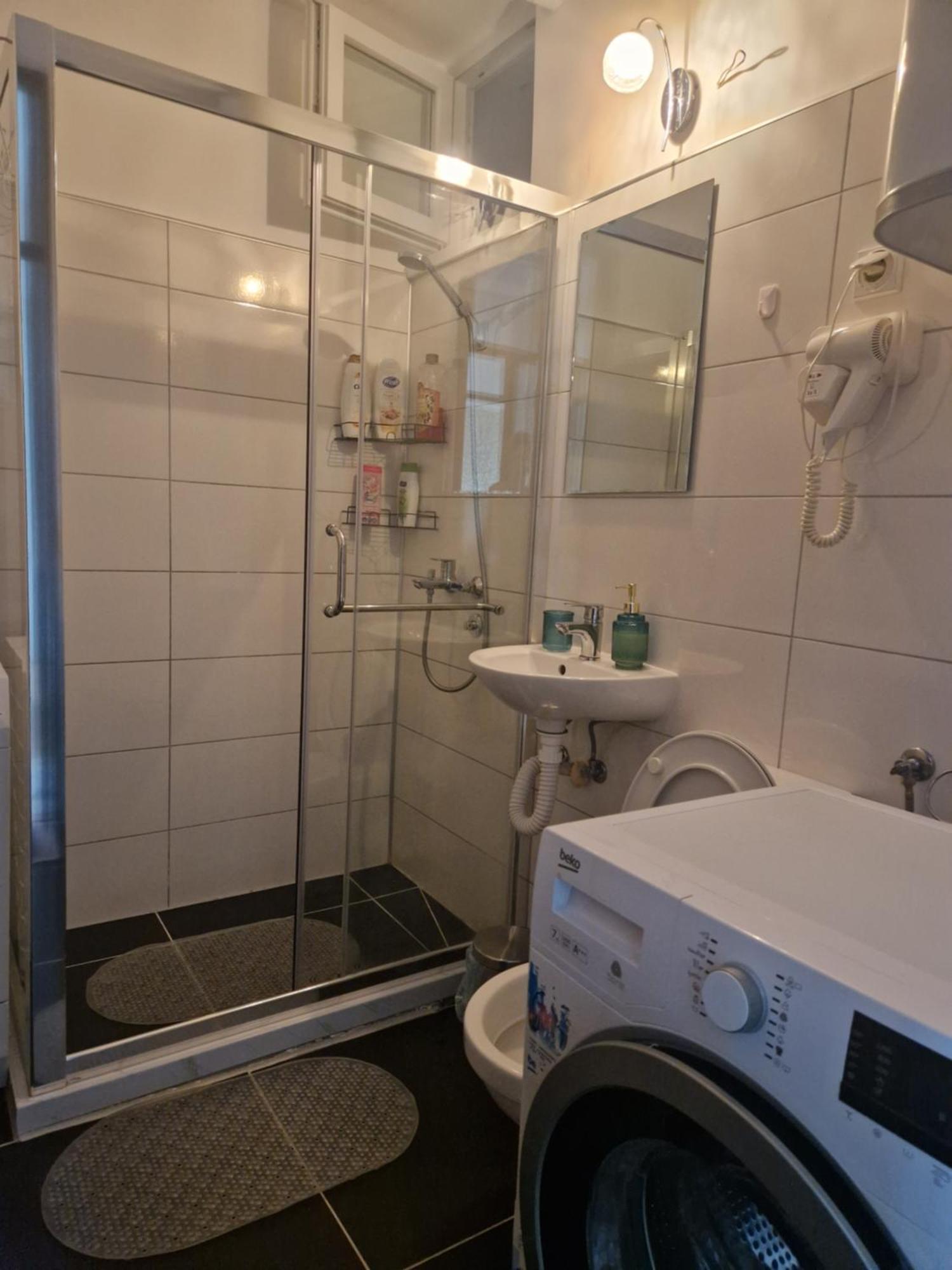 Ferienwohnung Esperanto Vranje Exterior foto